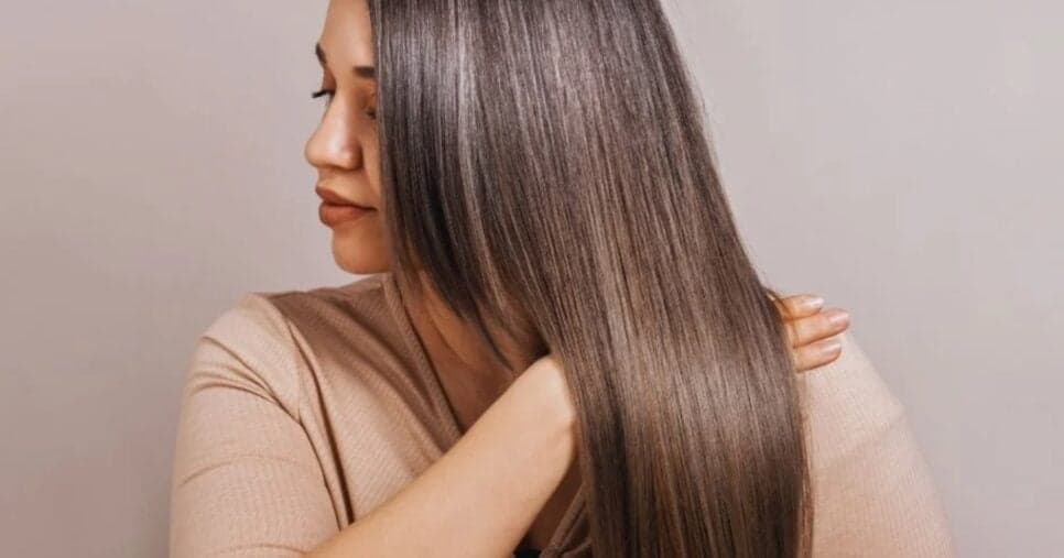 Alisamento sem química: Progressiva caseira com 2 ingredientes alisa o cabelo sem gastar no salão