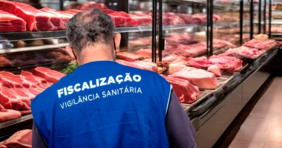 Carne verde e podre: Vigilância Sanitária lacra açougue popular por frigorífico em condições de esgoto