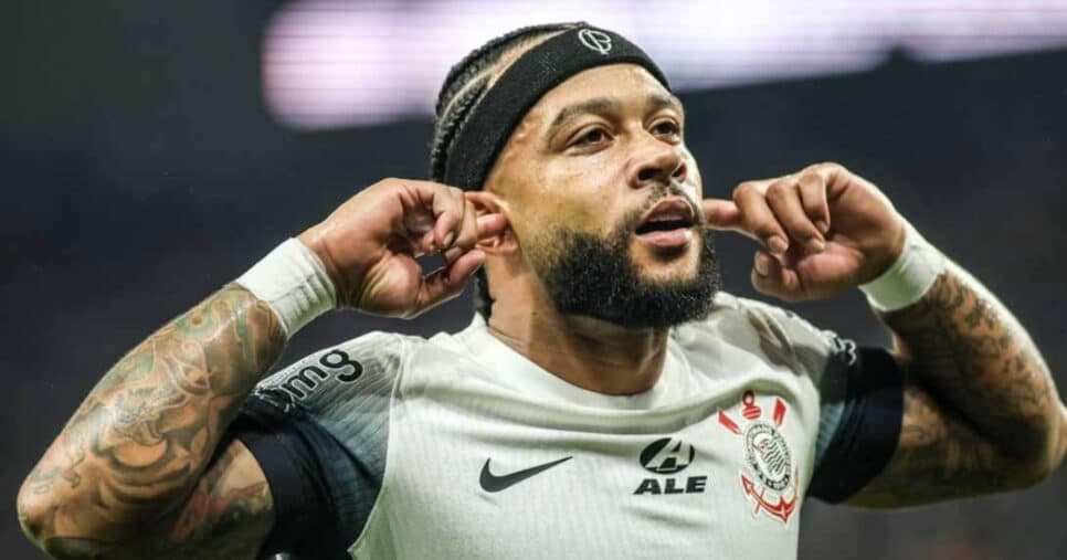 Corinthians fecha reforço maior que Memphis Depay (Foto: Divulgação / @Brasileirao) Corinthians fecha reforço maior que Memphis Depay (Foto: Divulgação / @Brasileirao)