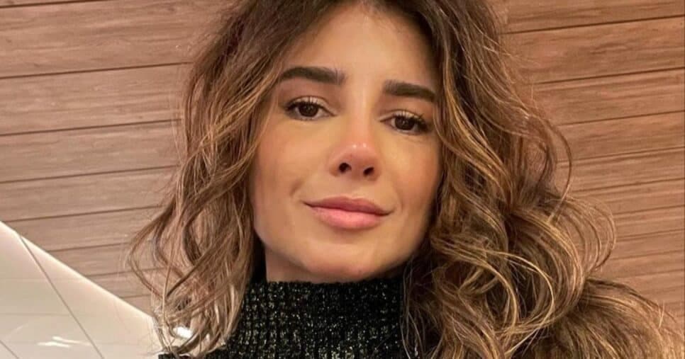 Paula Fernandes não se cala e decide assumir o que passa todos os dias: “Senti”