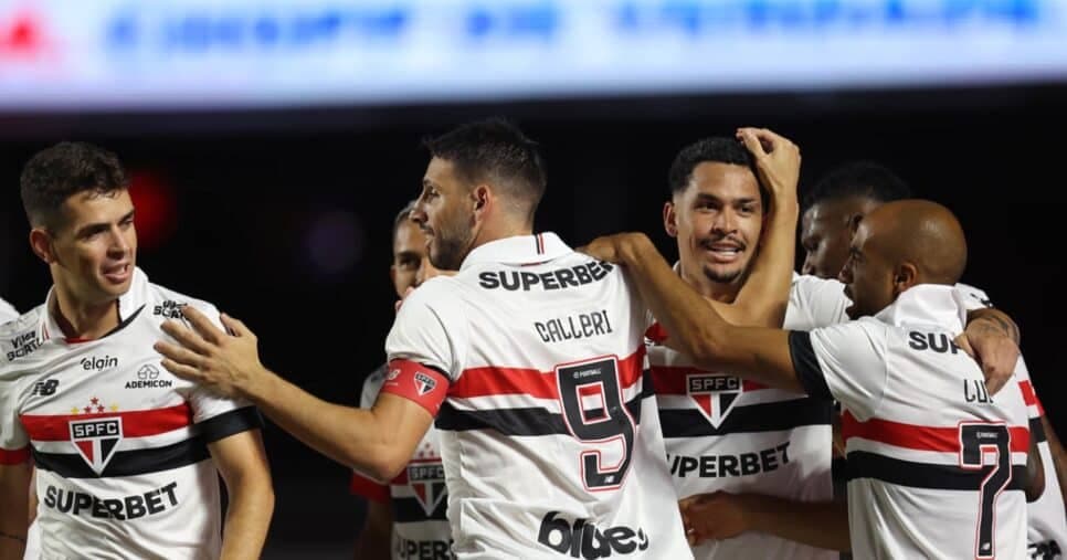 Oscar, Calleri, Luciano e Lucas Moura são vistos como peças fundamentais no elenco do São Paulo - (Foto: Internet)