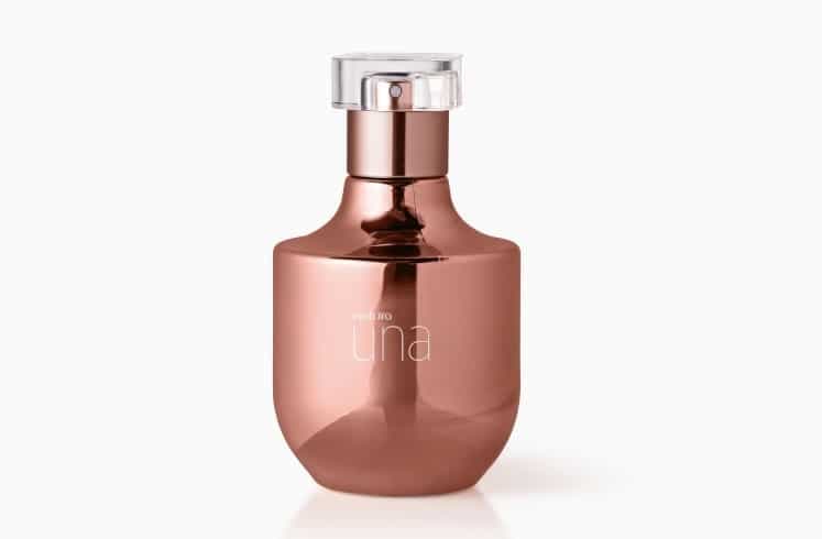 Deo Parfum Una remete à perfumes importados como os da Prada (Foto: Reprodução / Site da Marca)
Deo Parfum Una remete à perfumes importados como os da Prada (Foto: Reprodução / Site da Marca)