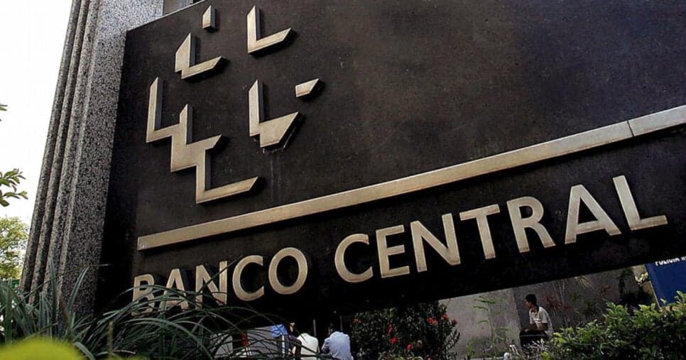 Banco Central decretou o encerramento de grande banco de Curitiba (Foto: Divulgação) Banco Central decretou o encerramento de grande banco de Curitiba (Foto: Divulgação)