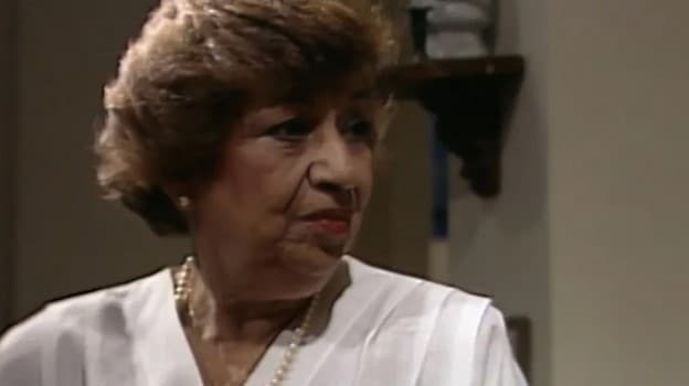 Lourdes Mayer viveu Dona Pequenina na novela “Vale Tudo”, em 1988 (Foto: Reprodução / Globoplay) Lourdes Mayer viveu Dona Pequenina na novela “Vale Tudo”, em 1988 (Foto: Reprodução / Globoplay)
