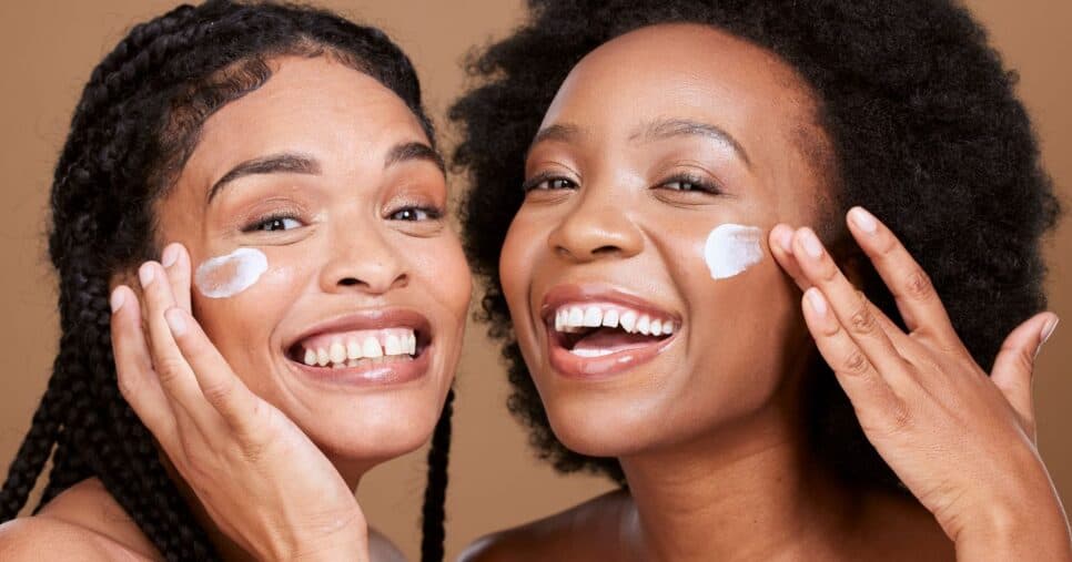 Adeus, velhice: Misturinha com 4 ingredientes traz pele de porcelana e rejuvenesce até 15 anos