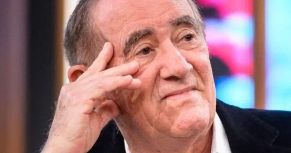 Renato Aragão surge em novo vídeo após rumores de que estaria vivendo em asilo