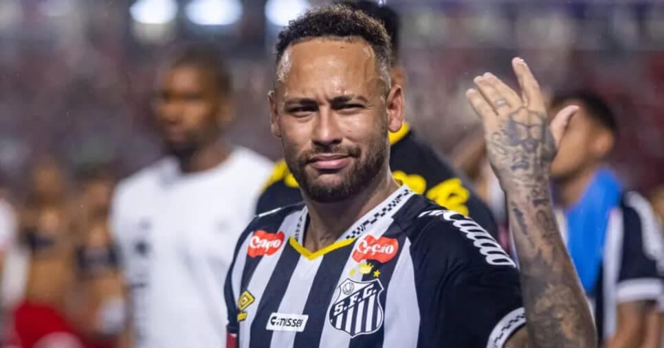 Neymar tem novo veredito no Santos (Foto: Itawi Albuquerque/AGIF) Neymar tem novo veredito no Santos (Foto: Itawi Albuquerque/AGIF)