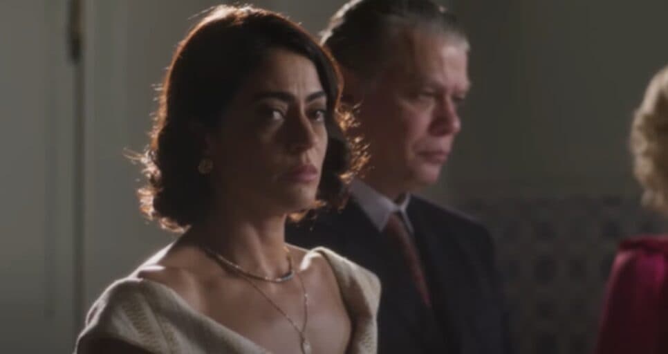 Clarice recupera memória e assunto de assassinato repercute (Foto: Reprodução/ TV Globo) Clarice recupera memória e assunto de assassinato repercute (Foto: Reprodução/ TV Globo)