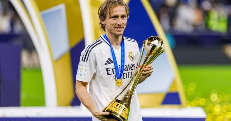 Luka Modric acaba de ser aprovado no Botafogo e Textor libera o PIX em 2025