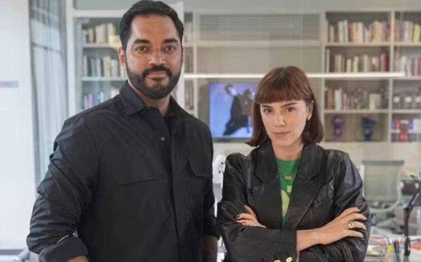 Mário Sérgio (Thomás Aquino) e Solange (Alice Wegmann) (Foto: Reprodução / Leo Rosário / Globo) Mário Sérgio (Thomás Aquino) e Solange (Alice Wegmann) (Foto: Reprodução / Leo Rosário / Globo)