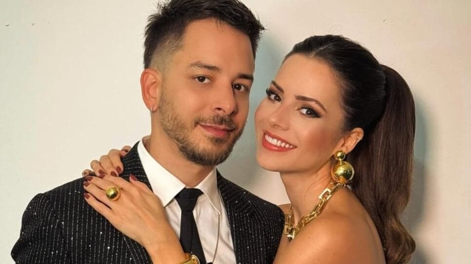 http://tvfoco.uai.com.br/wp-content/uploads/2015/05/Daniela-Mercury.jpg