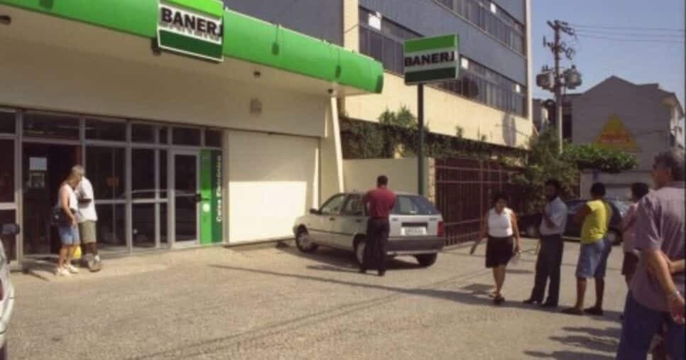 Banco histórico do RJ teve extinção após intervenção do Banco Central e venda ao Itaú (Foto Reprodução/Montagem/Lennita/Tv Foco/Canva) Banco histórico do RJ teve extinção após intervenção do Banco Central e venda ao Itaú (Foto Reprodução/Montagem/Lennita/Tv Foco/Canva)