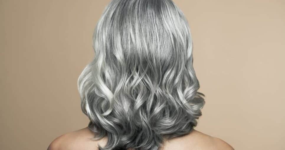 4 cortes de cabelo que escondem os cabelos brancos sem precisar de tinta