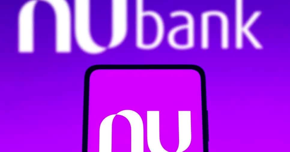 Nubank comunica clientes hoje (8) sobre novo benefício: “Agora, você não paga”