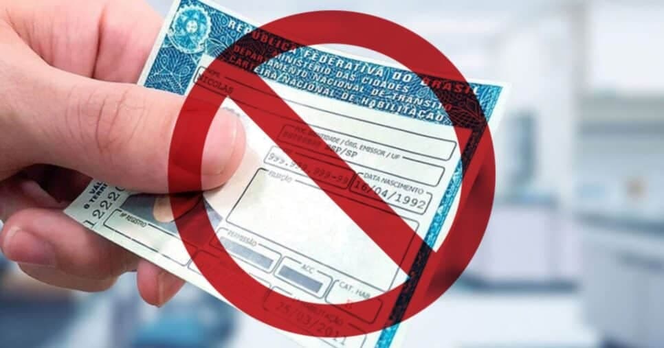 Essas multas além de caras suspendem sua CNH - Foto: Internet Essas multas além de caras suspendem sua CNH - Foto: Internet