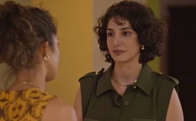 Gisele e Ayla em Dona de Mim (Foto: Reprodução / Globo)
Gisele e Ayla em Dona de Mim (Foto: Reprodução / Globo)