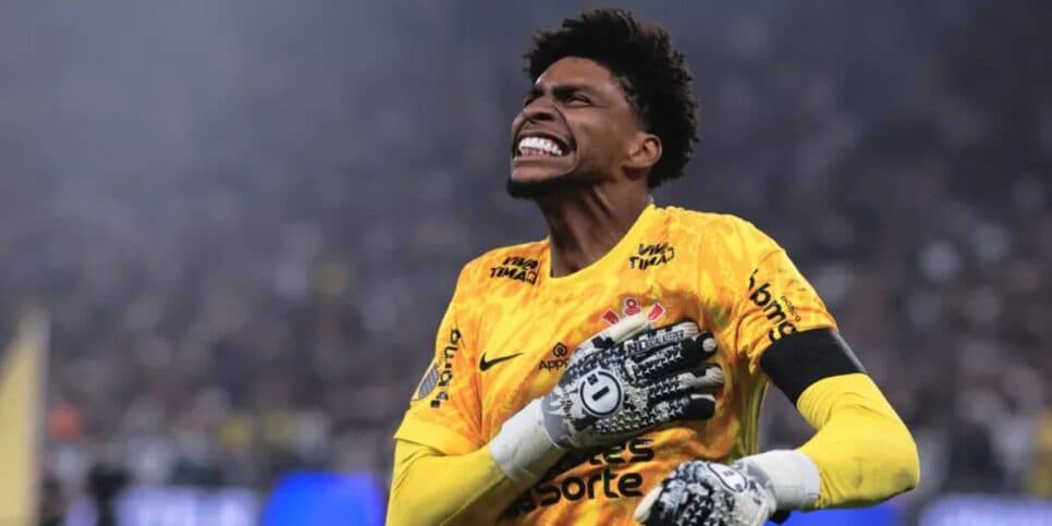 Hugo Souza comunica decisão sobre adeus no Corinthians e ida à Europa