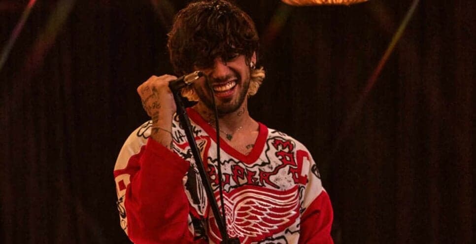 Zé Felipe lança novo álbum e Leo Dias expõe nova fase do artista (Foto: Reprodução/ YouTube)