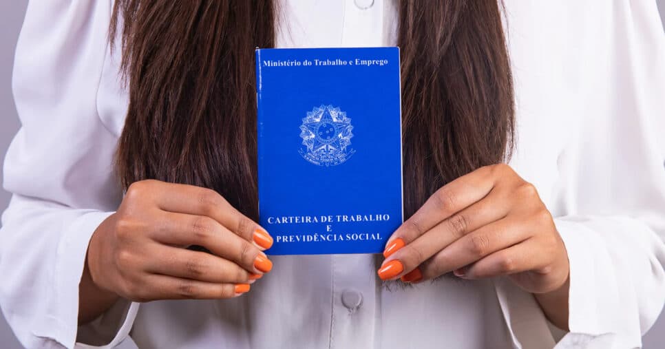 Lei trabalhista libera 3 dias de faltas sem desconto no salário por motivo que muitos CLTs não conhecem