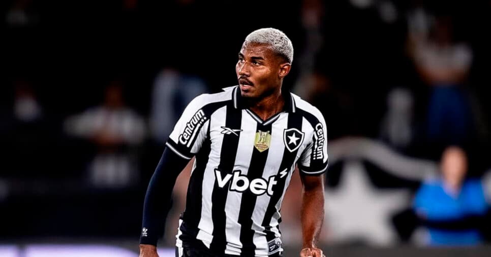 Davide Ancelotti lida com Cuiabano fora no Botafogo e é obrigado a agir às pressas