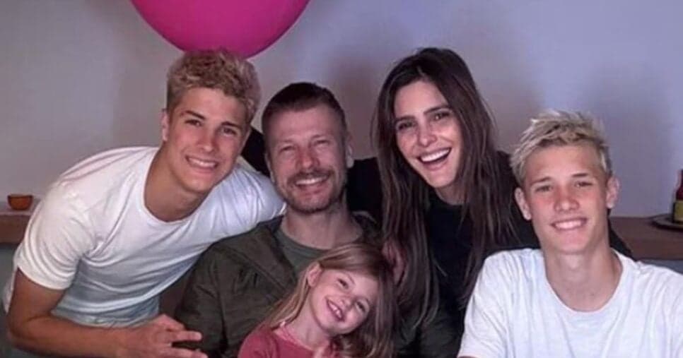 Fernanda Lima diz que pagou aula de sex* para os filhos: "Aprendeu um monte de coisa''