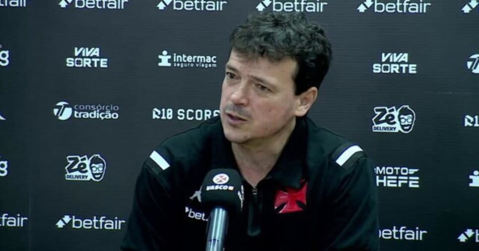 Diniz comunica Pedrinho e conta com 2 reforços no Vasco para estreia no Brasileirão quinta-feira(29)