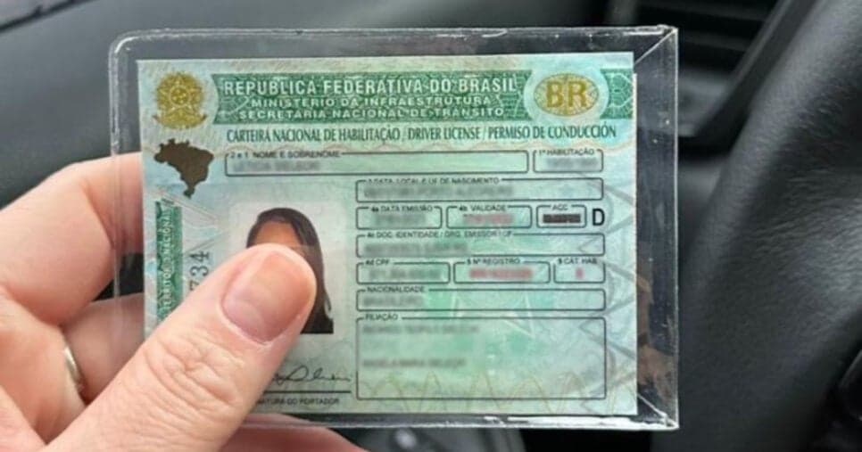 Informe do Detran traz novas regras que pegam quem tem CNH nas categorias A e B