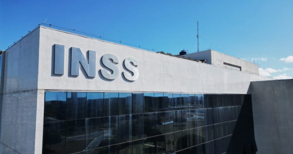 Informe do INSS comunica 4 grupos isentos de nova exigência em 2026
