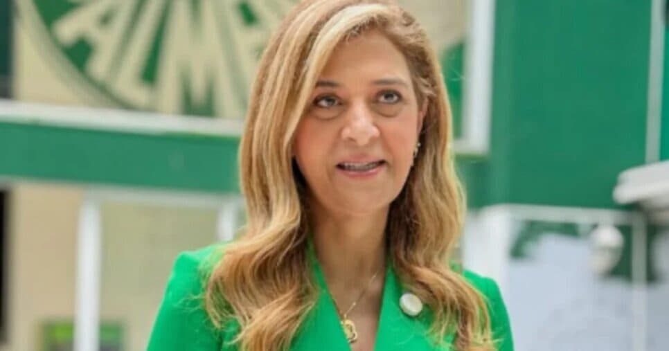 Meio-campista, alvo do Palmeiras, esnoba Leila para vestir preto e branco em 2026