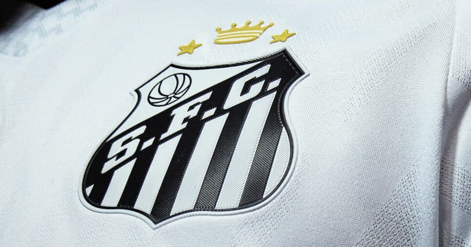 Teixeira comunica Vojvoda e acerta contratação de goleiro no Santos
