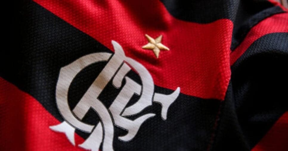 Flamengo disputa com time da Europa a contratação de atacante argentino