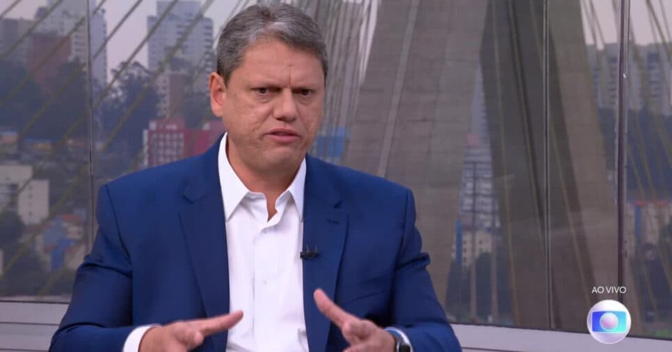 Alívio financeiro: Lei de Tarcísio livra pagamento dessa conta a mais de 4M em SP em 2026