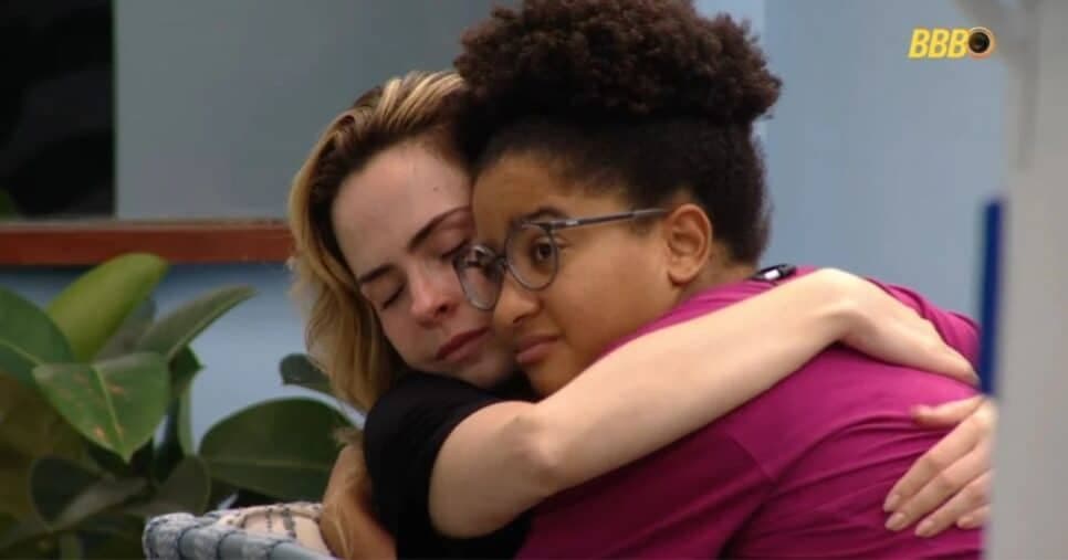 Globo arma dinâmica surreal, coloca parente de BBBs dentro da casa e provoca reviravolta