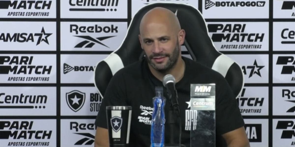 R$ 45M e saída para a Europa: Botafogo se despede de lateral de Franclim Carvalho
