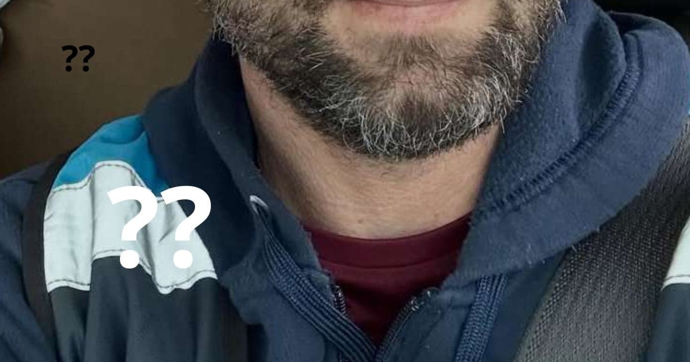 Lembra dele? Ator famoso sumiu da TV e trabalha como entregador de aplicativo aos 50 anos
