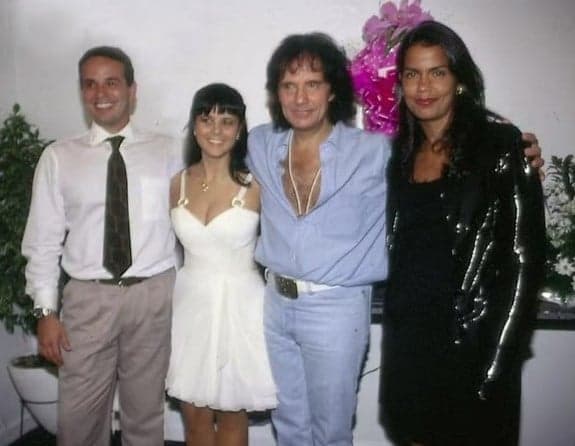 Dudu Braga, Maria Rita, Roberto e Luciana Braga (Foto: Reprodução / Instagram)
Dudu Braga, Maria Rita, Roberto e Luciana Braga (Foto: Reprodução / Instagram)