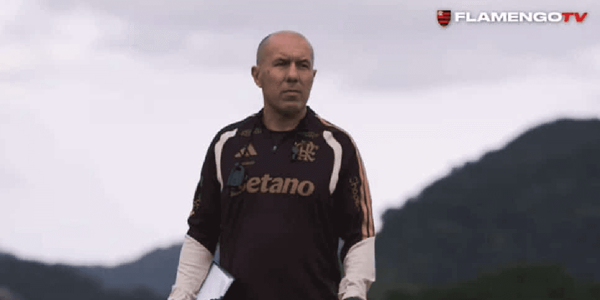 Leonardo Jardim no Flamengo (Foto: Reprodução/ YouTube) Leonardo Jardim no Flamengo (Foto: Reprodução/ YouTube)