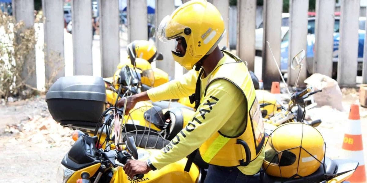 Redução nas exigências para ingressar como mototáxi (Reprodução: Divulgação)
