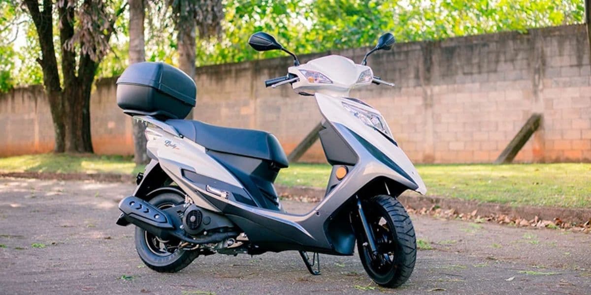 Suzuki Lindy 125 é um dos modelos que saíram de linha no Brasil (Reprodução: Divulgação)