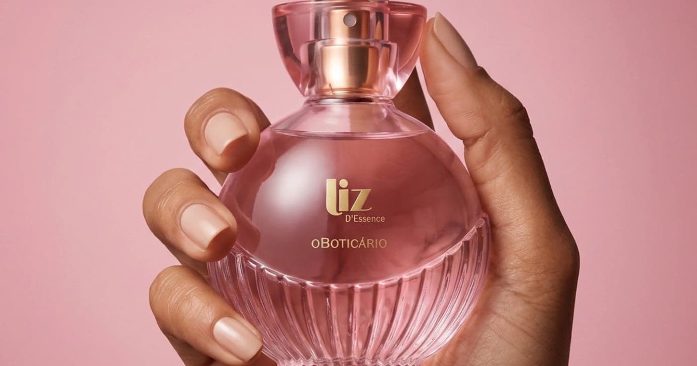 Liz D'essence do Boticário é um dos perfumes perfeitos para o inverno (Foto: Reprodução/Internet) Liz D'essence do Boticário é um dos perfumes perfeitos para o inverno (Foto: Reprodução/Internet)