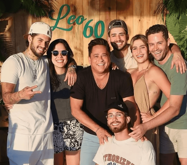 Leonardo com os filhos na comemoração dos 60 anos (Foto: Reprodução / Instagram)