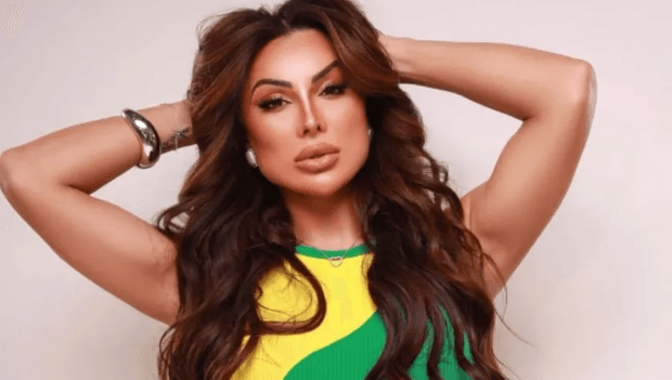 Miss trans se relacionou com jogador da Seleção da Copa do Mundo (Foto: Reprodução / Instagram)
Miss trans se relacionou com jogador da Seleção da Copa do Mundo (Foto: Reprodução / Instagram)