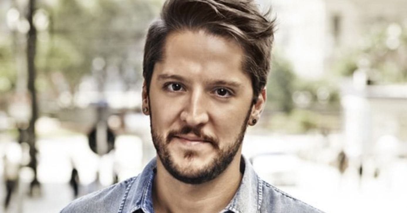 André Vasco vive assim após sumir da TV - Foto: Montagem André Vasco vive assim após sumir da TV - Foto: Montagem