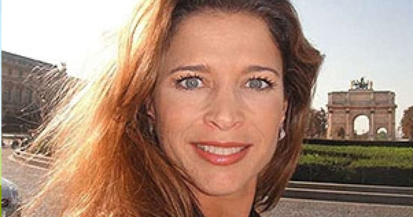 Atriz vende flores aos 59 anos após sumir da TV - Foto: Montagem