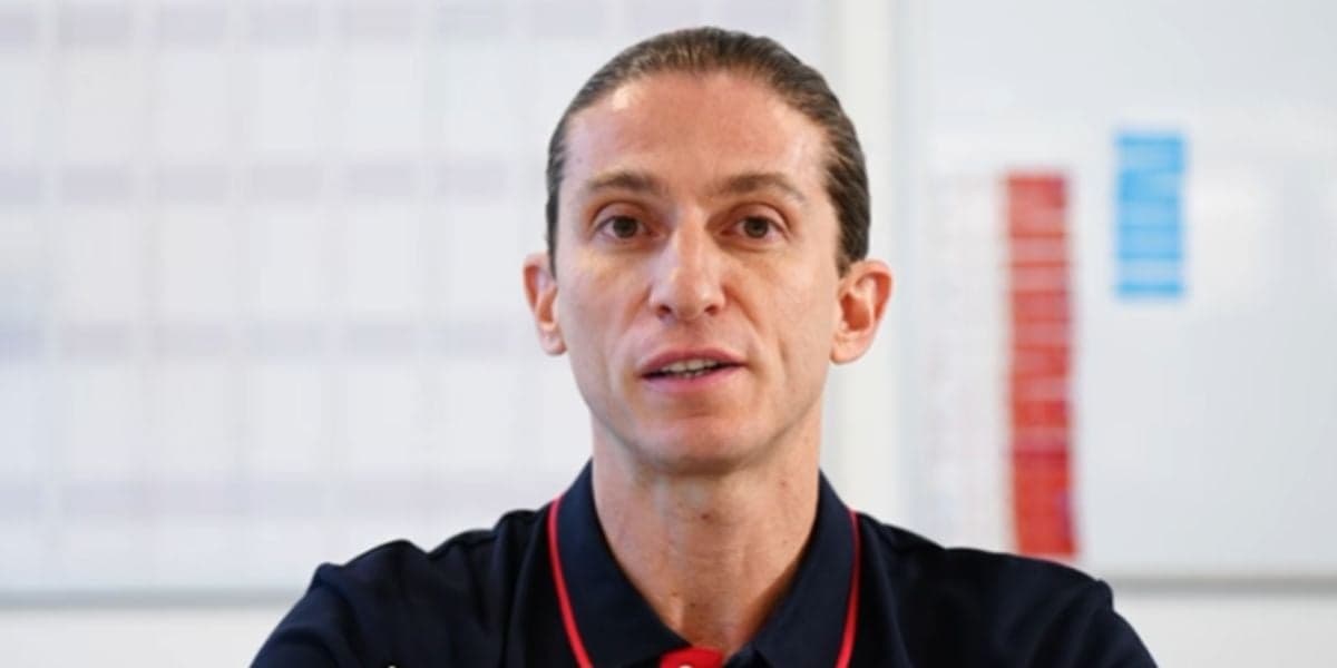 Filipe Luís é o novo treinador do Mônaco (Reprodução: Youtube) Filipe Luís é o novo treinador do Mônaco (Reprodução: Youtube)