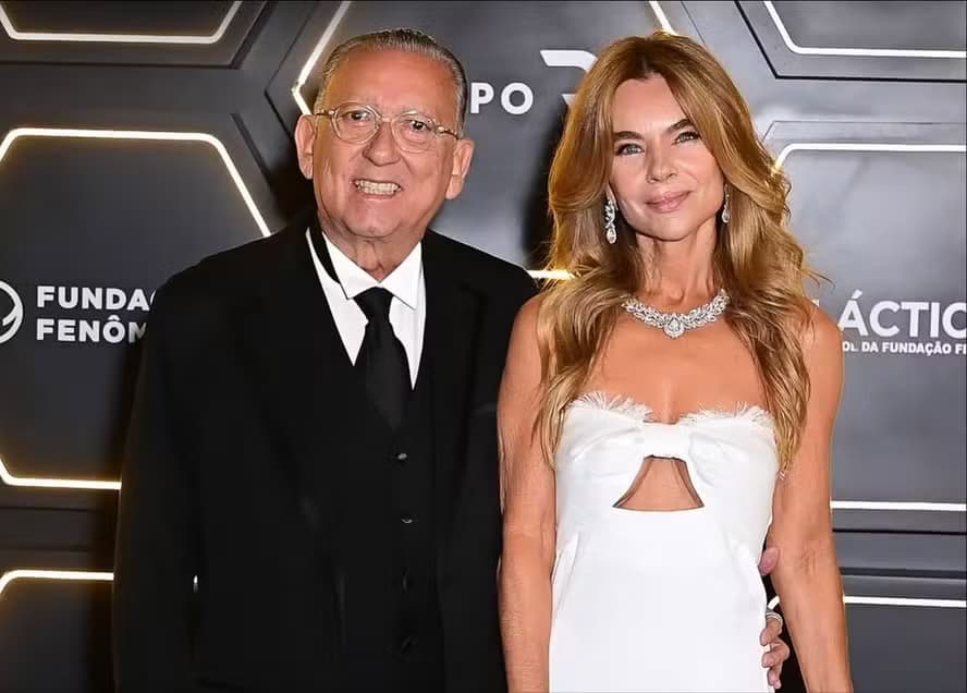 Galvão Bueno e sua esposa (Foto: Instagram)