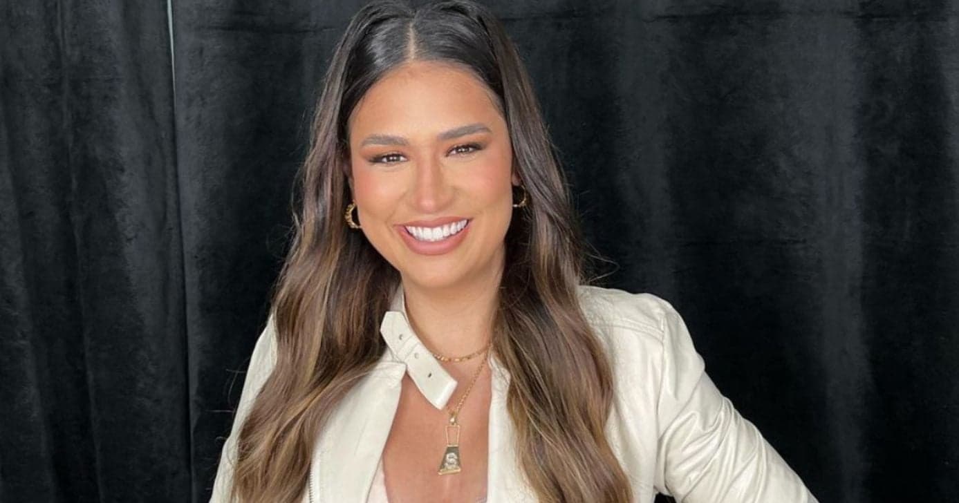 Simone Mendes fala sobre dor 'desgraçad@' que sentiu ao interromper show: "Quase morro"