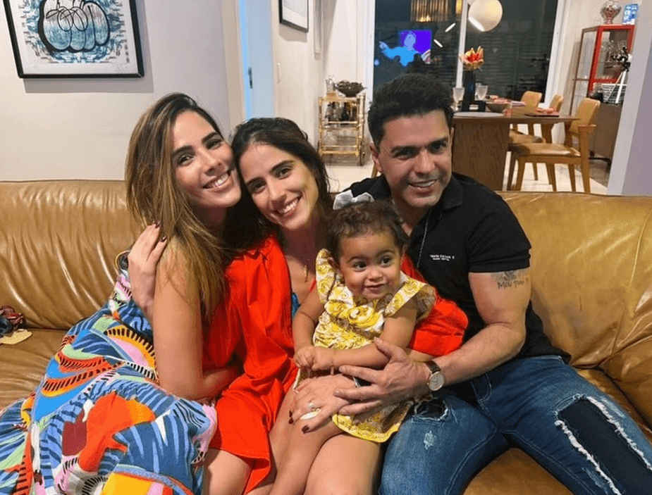 Wanessa, Camilla Camargo, Clarinha e Zezé Di Camargo (Foto: Reprodução / Instagram)

