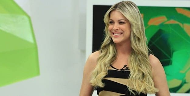 Renata Fan solta palavrão ao vivo no "Jogo Aberto" e repercute nas redes sociais; veja!
