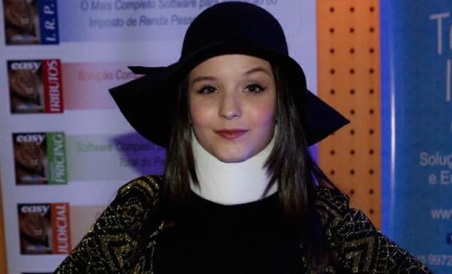 Antes de acidente, Larissa Manoela havia sido proibida de andar a cavalo pelo SBT